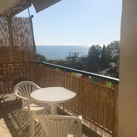 Amazing View And Cosy Nest Epanomi